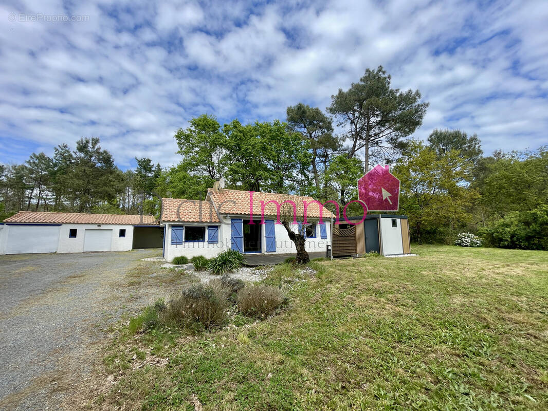 Maison à SOULLANS