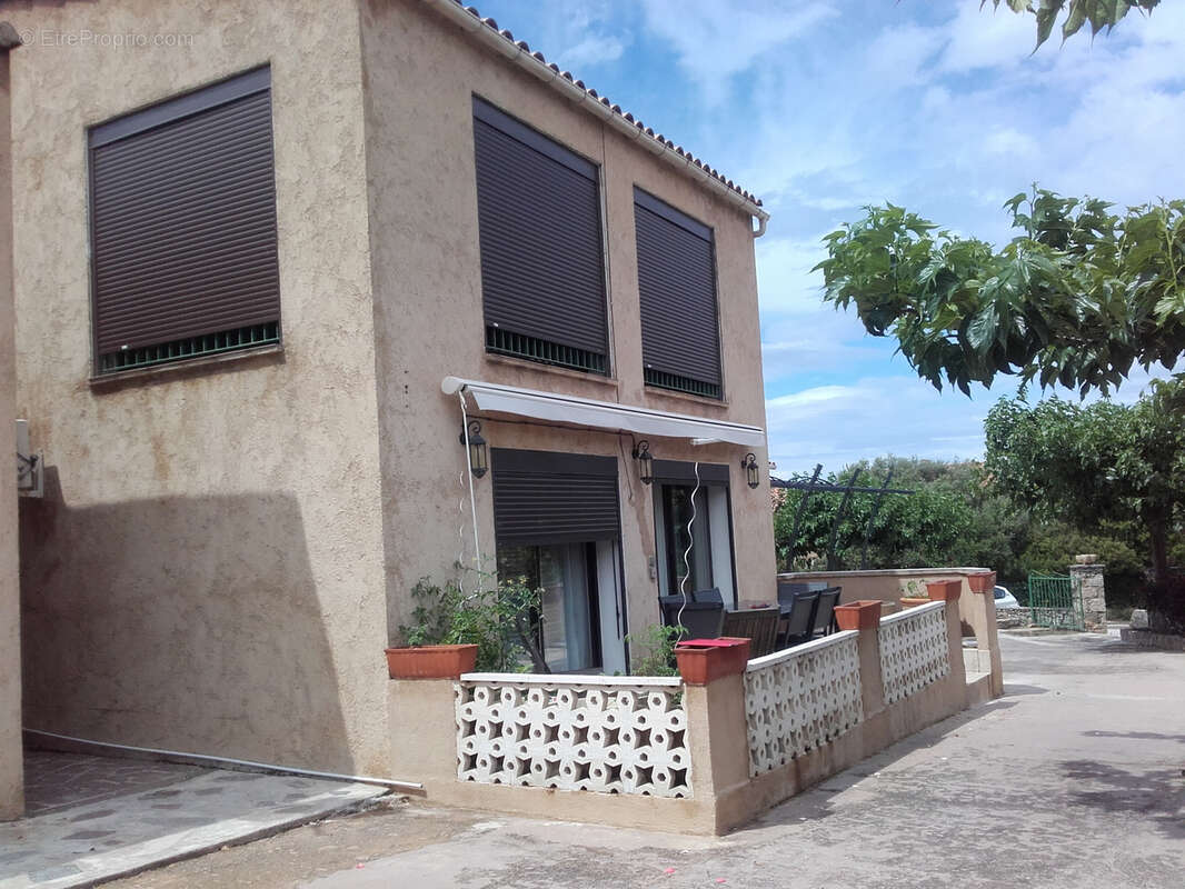 Appartement à L'ILE-ROUSSE