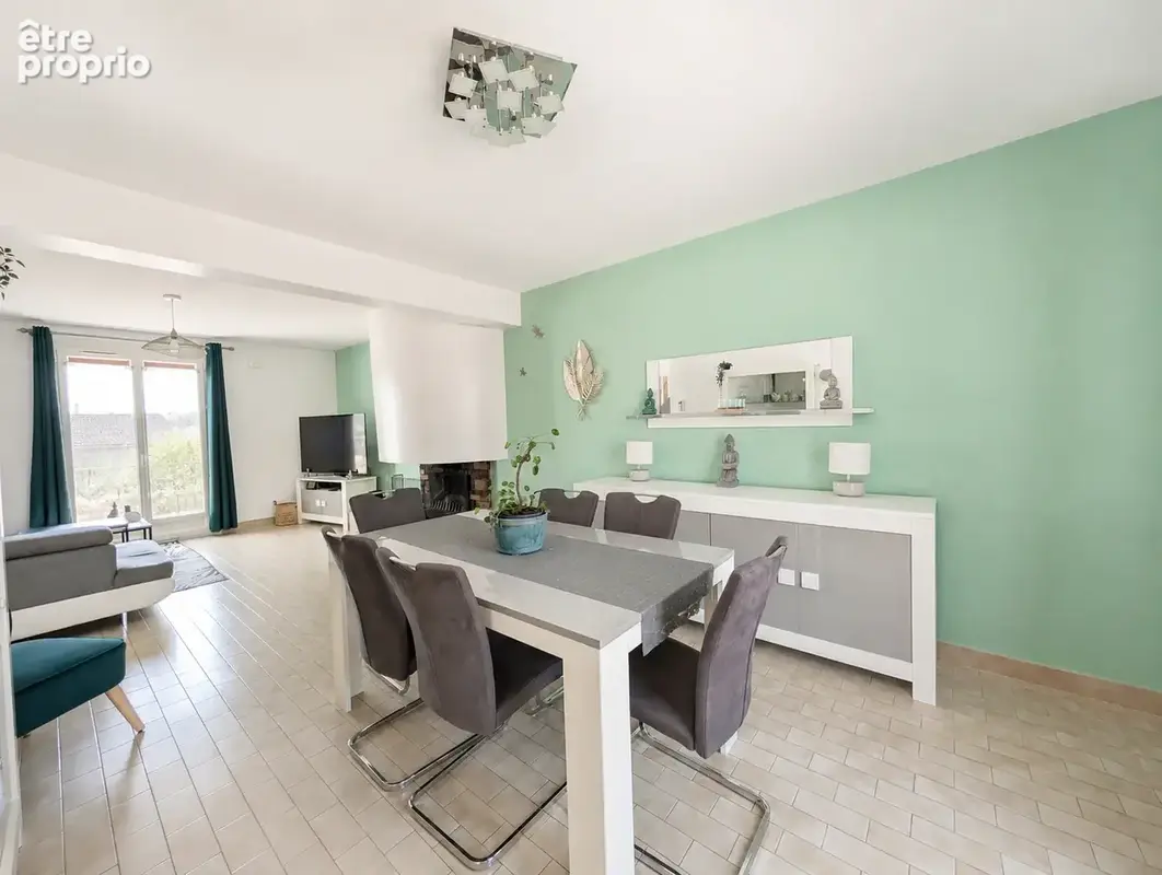 Maison individuelle 5 chambres sur un terrain de 647 m2 - photo 2