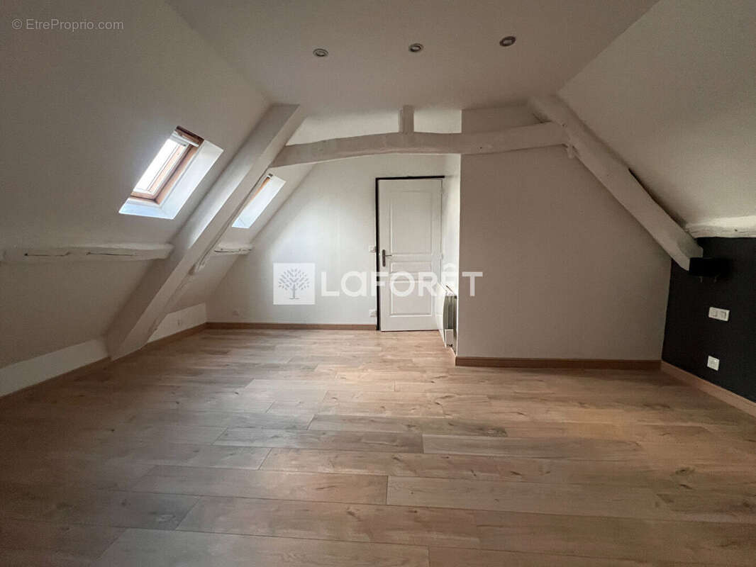 Maison à BORAN-SUR-OISE