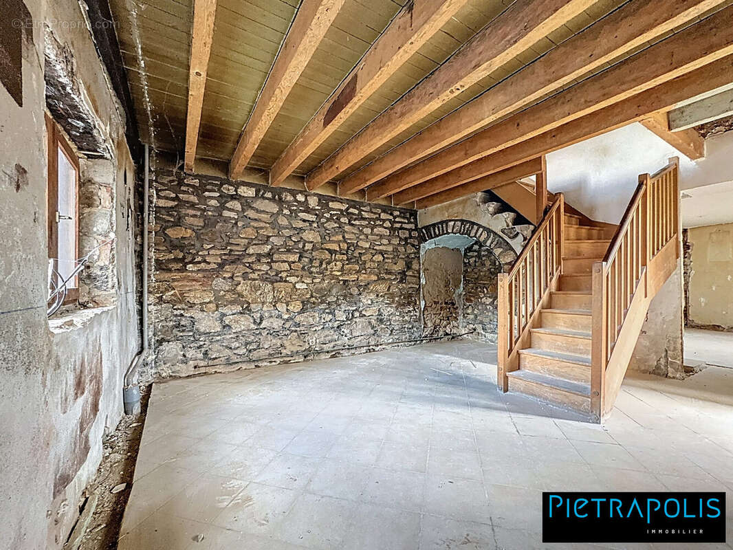 Maison à SAINT-LAURENT-D&#039;AGNY