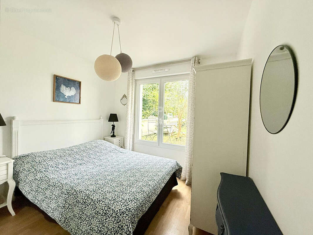 Appartement à HOUILLES