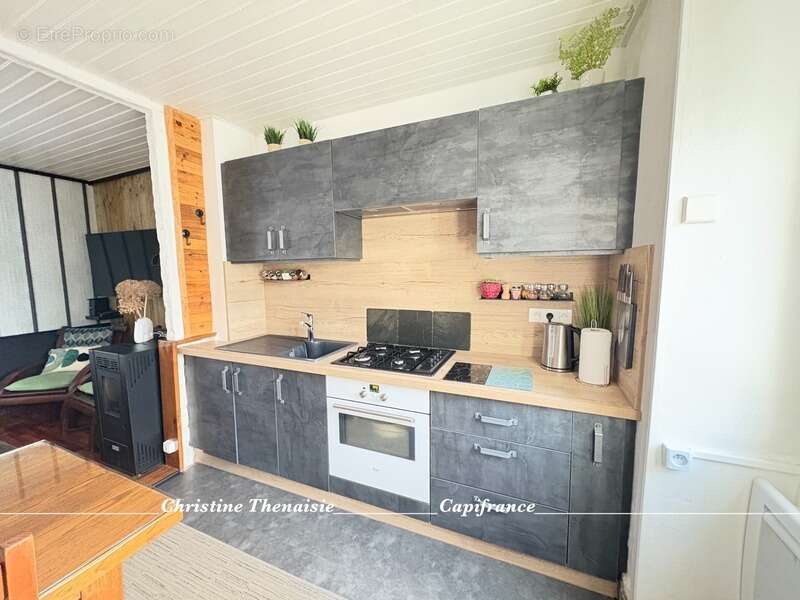 Maison à SAINT-JULIEN-DES-LANDES