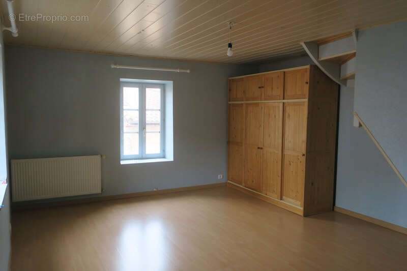 Maison à AUZAT-LA-COMBELLE