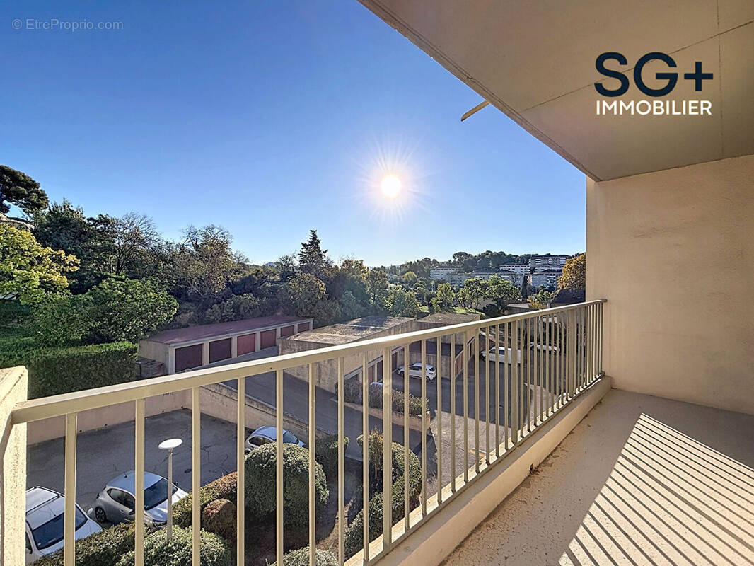 Appartement à MARSEILLE-13E