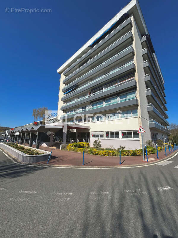 Appartement à LA CELLE-SAINT-CLOUD