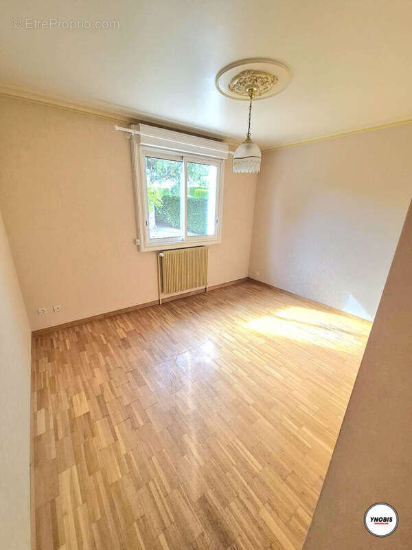 Maison à LA FERTE-BERNARD