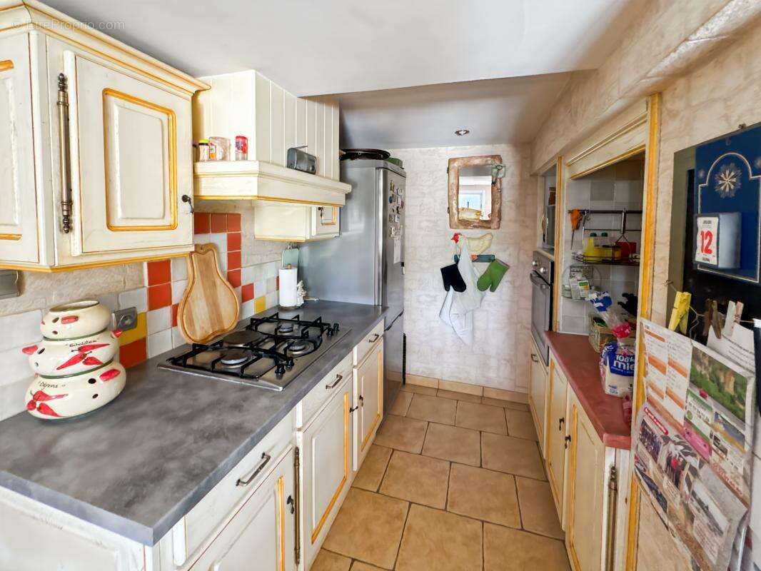 Maison à SAINT-LEON-SUR-L'ISLE