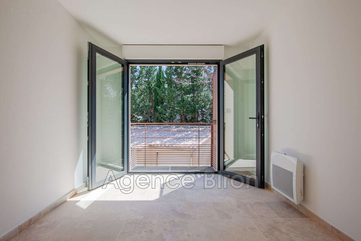 Appartement 47 m² à Aix-En-Provence  - photo 6