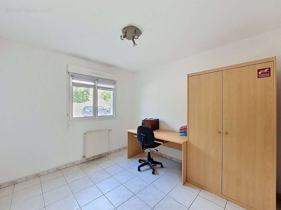 Appartement à VILLENEUVE-LES-AVIGNON