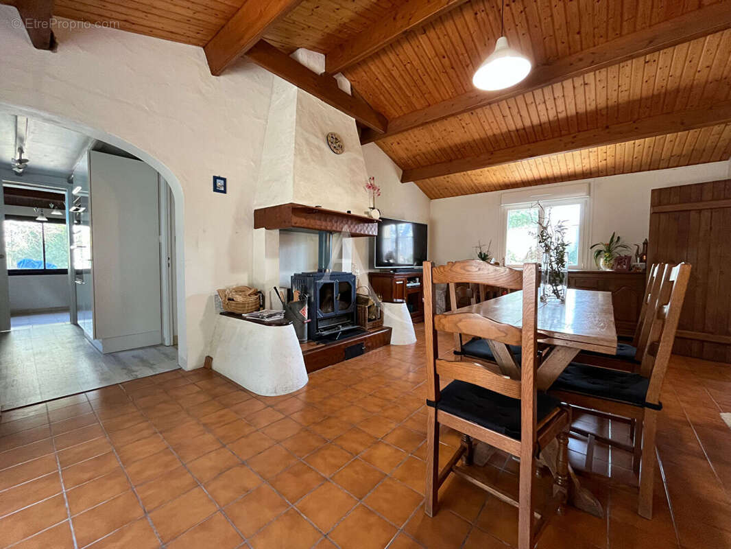 Maison à SAINT-HILAIRE-DE-RIEZ