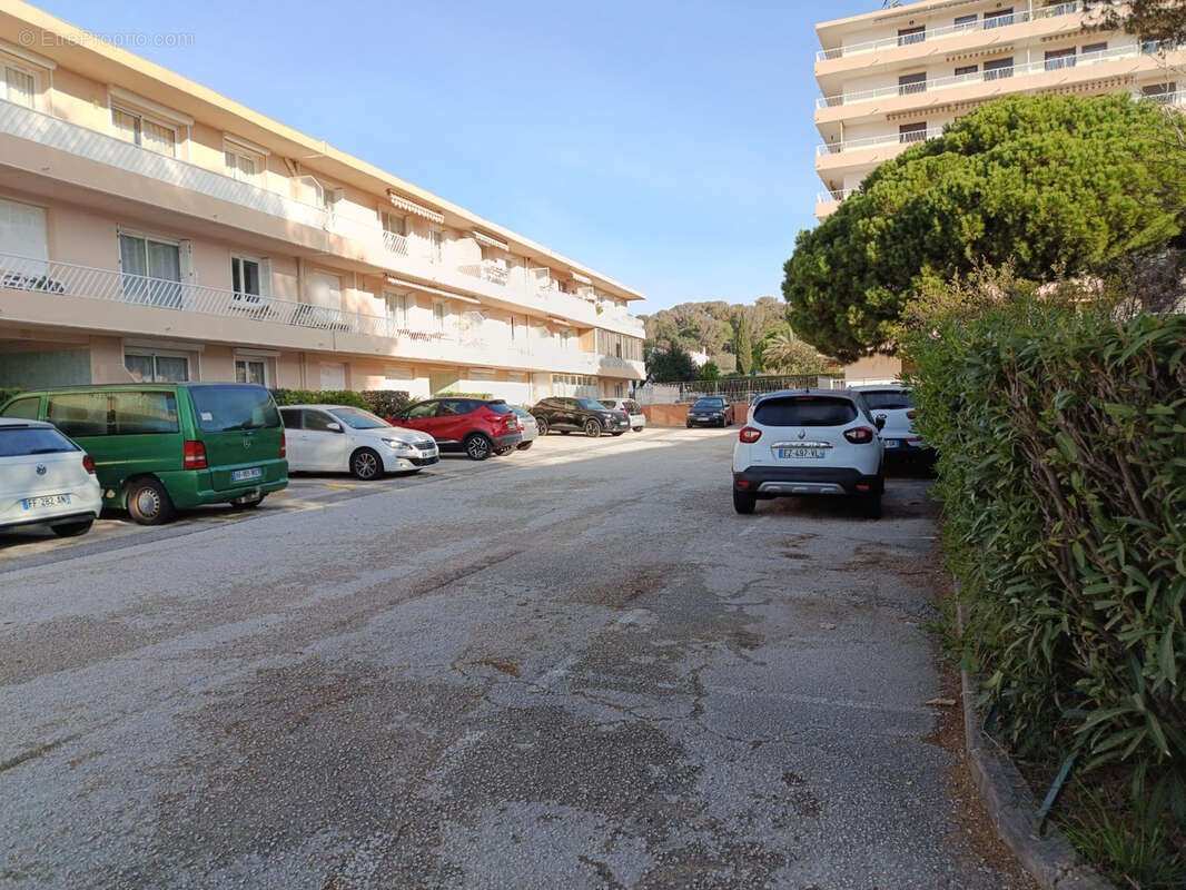 Appartement à SANARY-SUR-MER