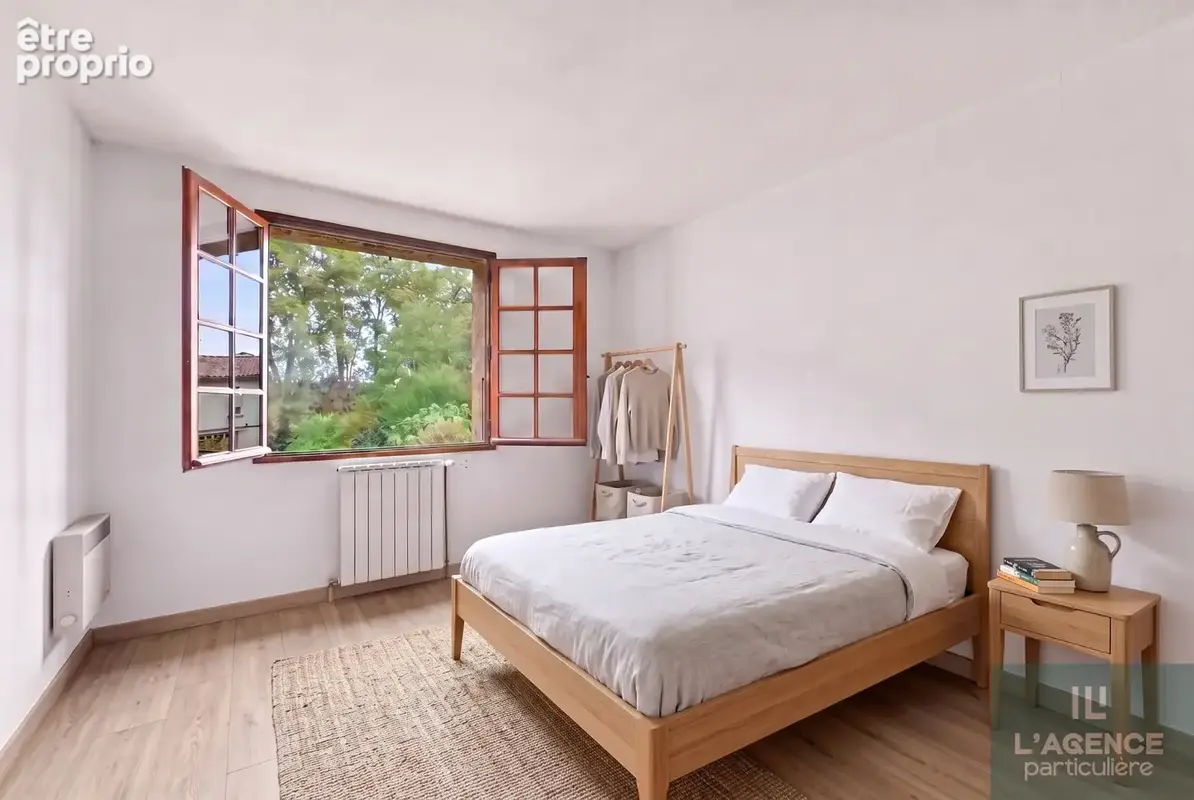 Maison T5 de 145 m2 avec comble de 152 m2 et sous-sol de 157 m2 sur un terrrain arboré de 2500 m2 - photo 14