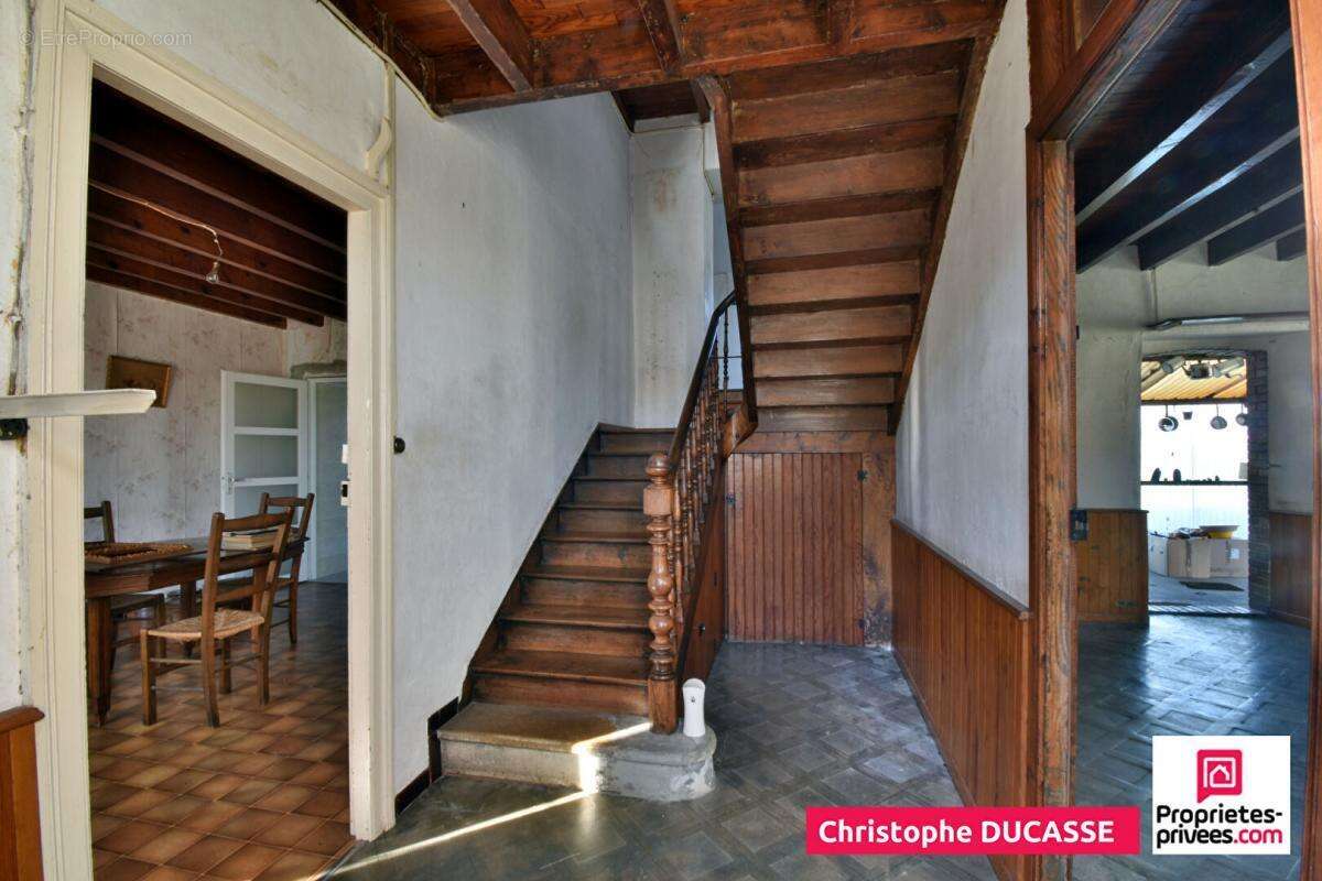 Maison à LAHOURCADE