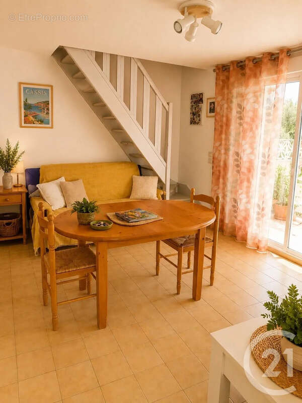 Maison à CANET-EN-ROUSSILLON