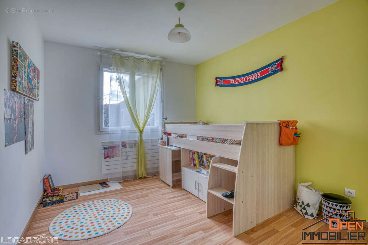 Maison à SAINT-SYLVESTRE-SUR-LOT