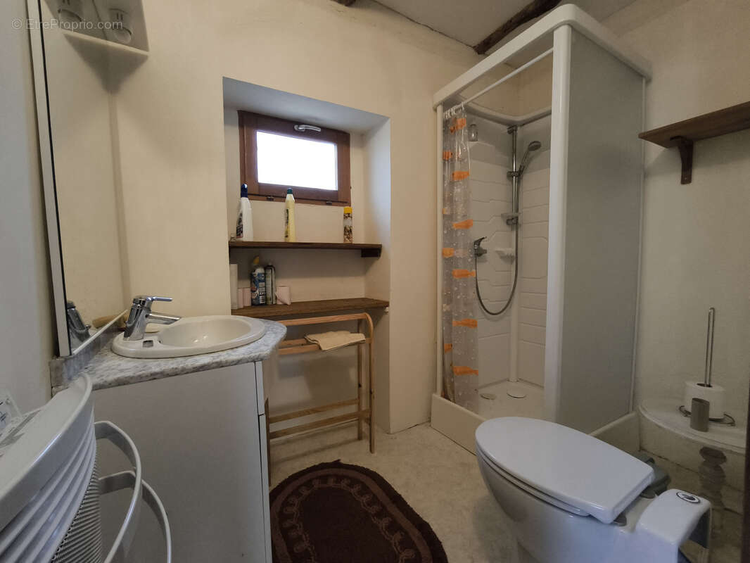 Maison à BAGAT-EN-QUERCY