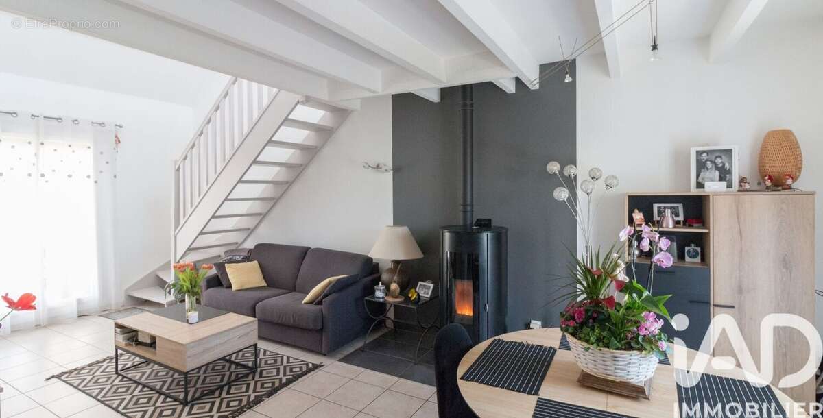 Photo 3 - Maison à MOUSSY-LE-NEUF