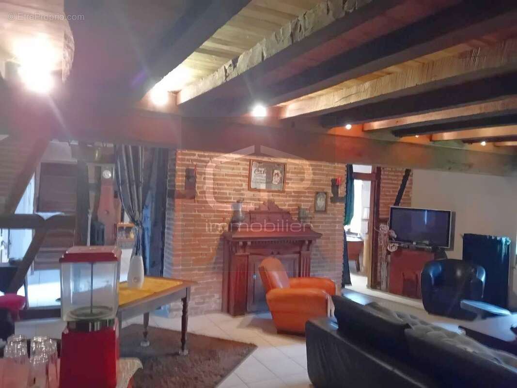Maison à LE MIROIR