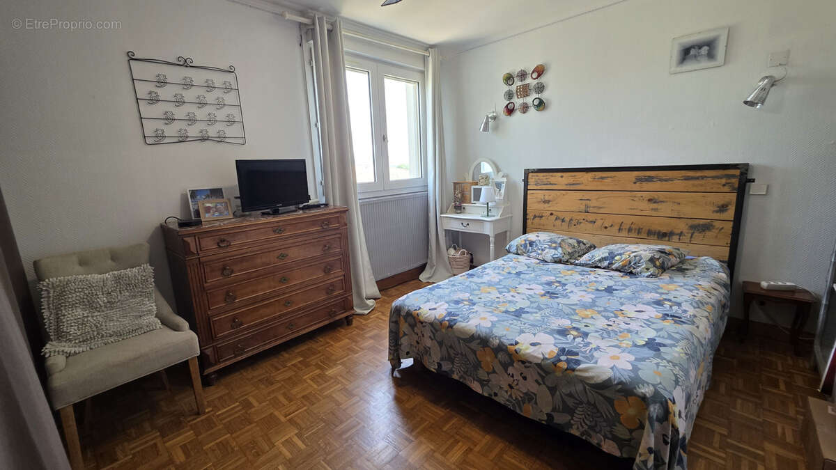 Dans quartier résidentiel agréable maison 3 chambres + studio - photo 16