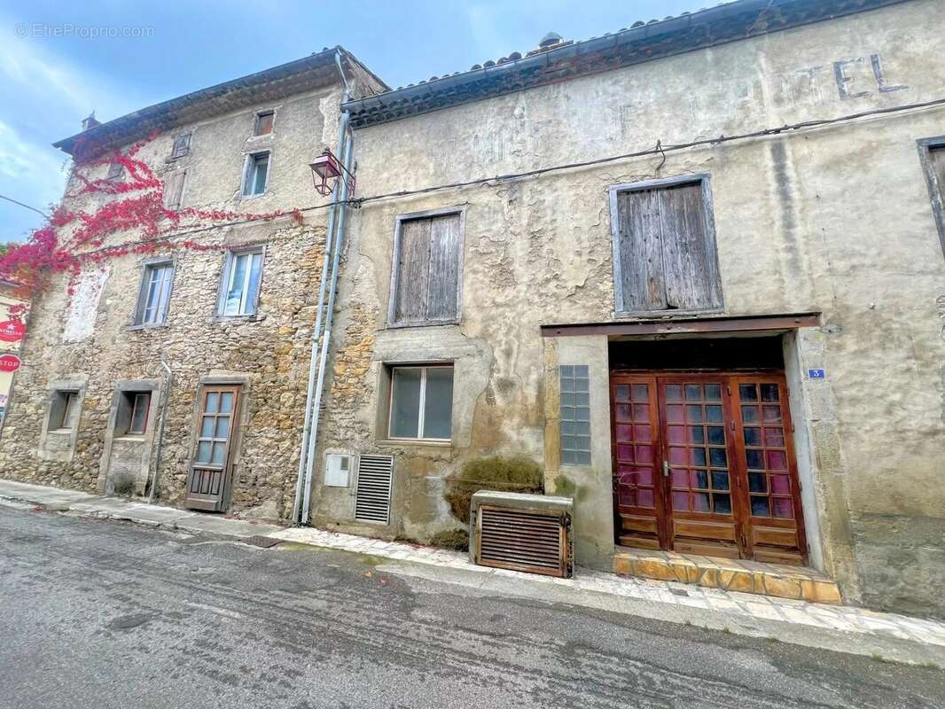 Appartement à CHALABRE