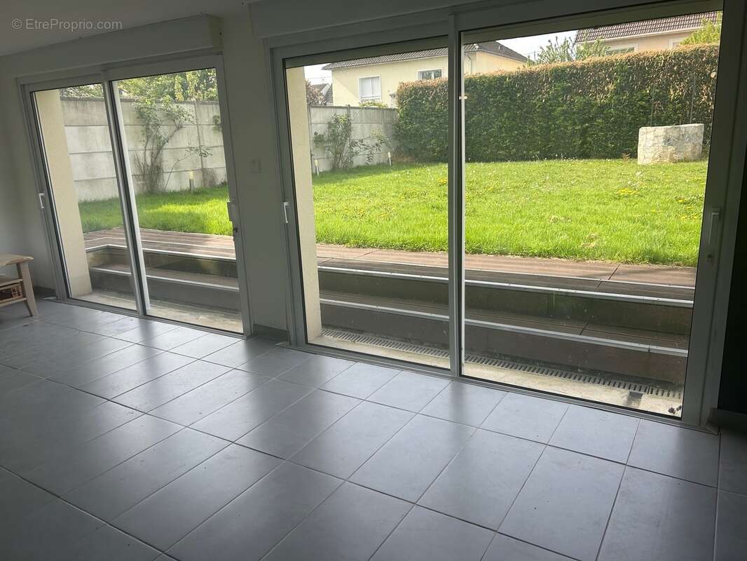 Maison à PONTAULT-COMBAULT