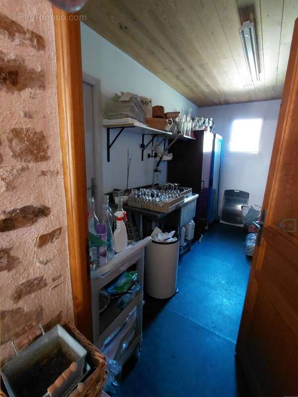 Maison avec activité de restauration gastronomique - photo 8