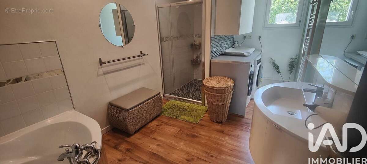 Photo 4 - Maison à SACHE