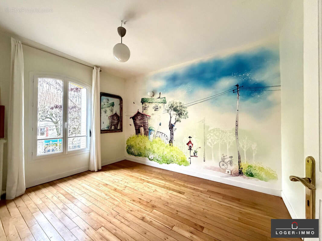 Maison à LE PERREUX-SUR-MARNE