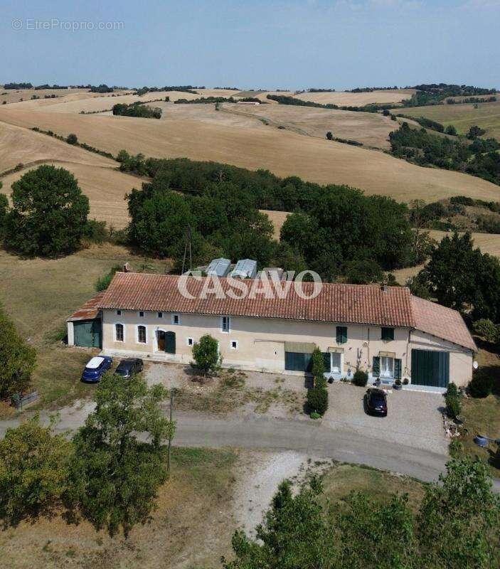 Vente Maison 6 pièces de 237m² - 31560 Nailloux - photo 18
