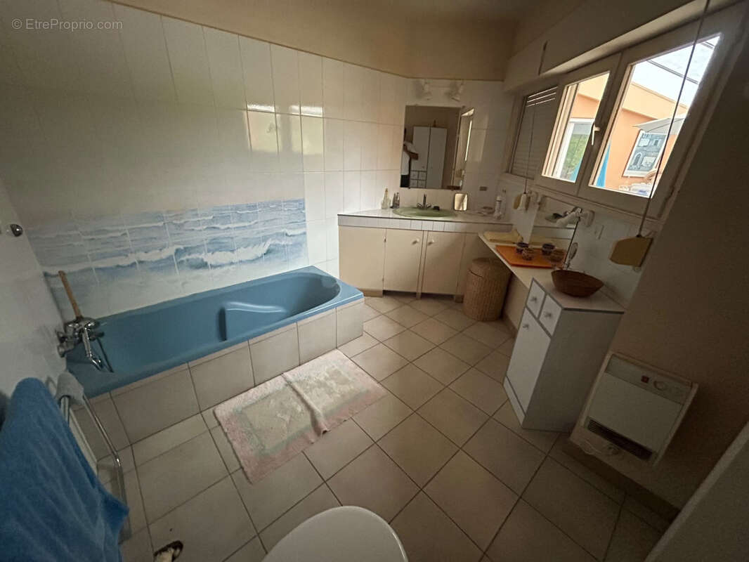 LIMOUX - Villa de 150m2 habitables avec piscine - Terrain en zone artisanale de 6 029m2 - photo 5