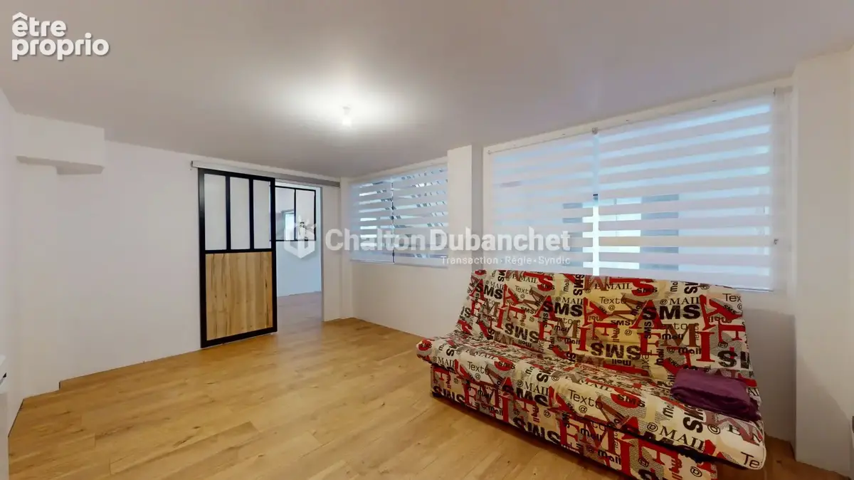 ROANNE - LOFT de 165 m² habitable - 130 m² de dépendance - photo 7
