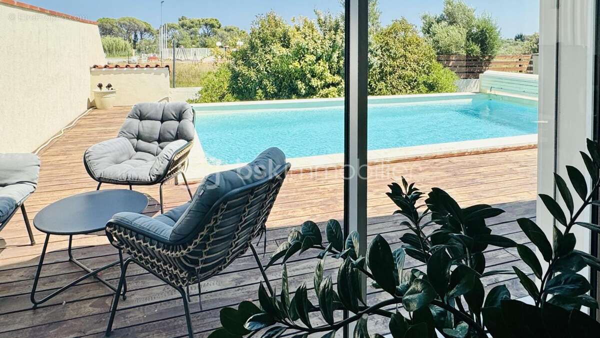 Villa moderne avec grand piscine - photo 12