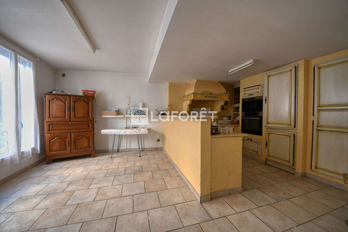 Maison à LISLE-SUR-TARN
