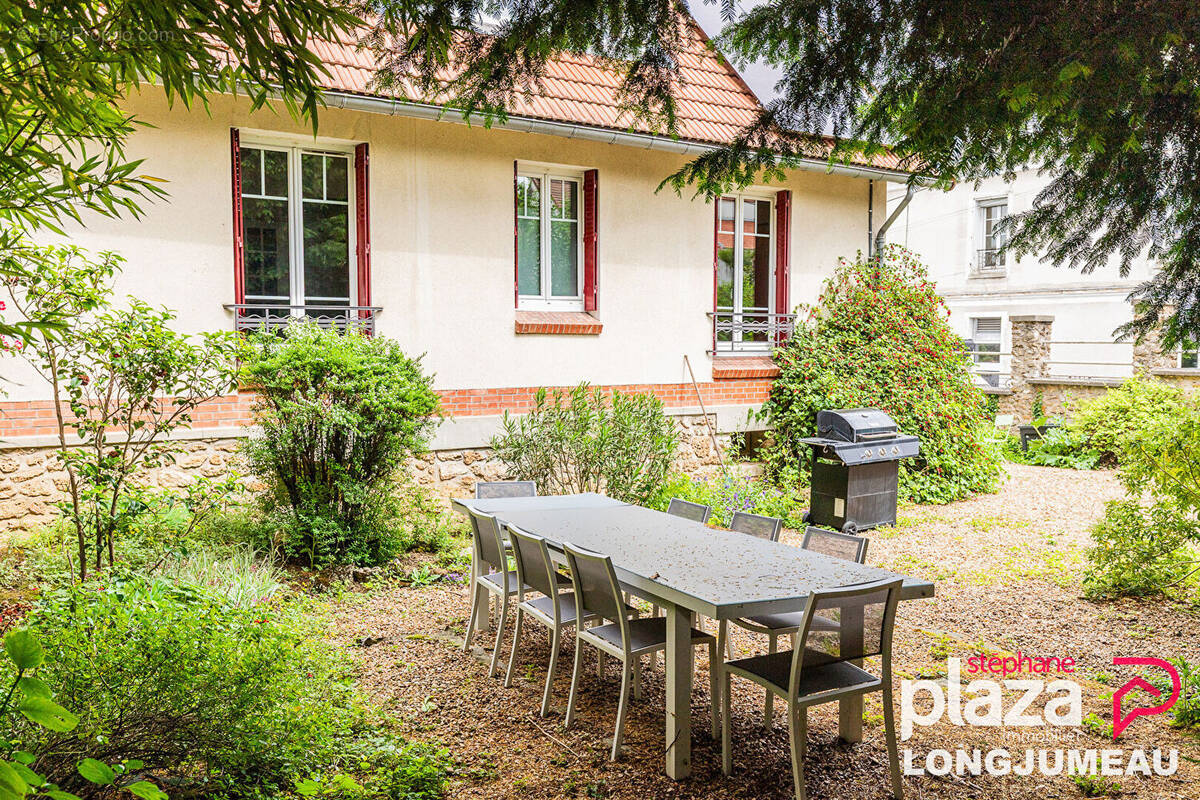 Maison à VILLEMOISSON-SUR-ORGE