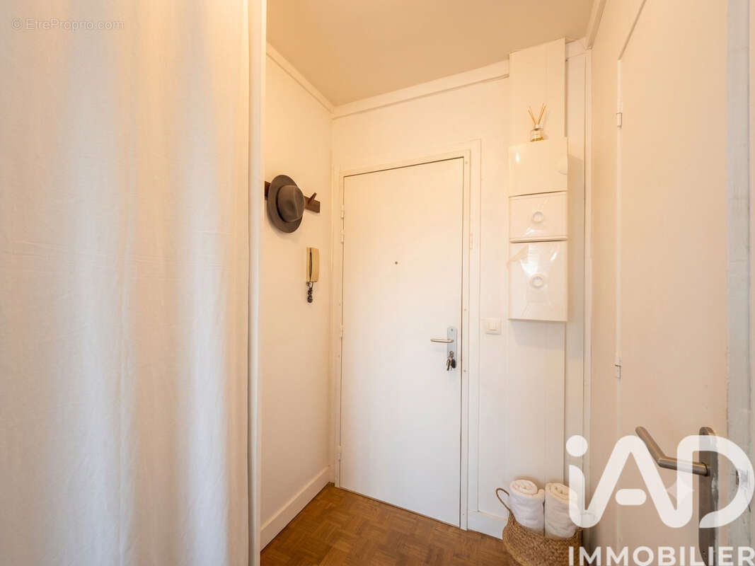 Photo 2 - Appartement à LE PORT-MARLY