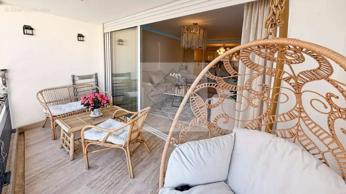 Appartement à CANNES