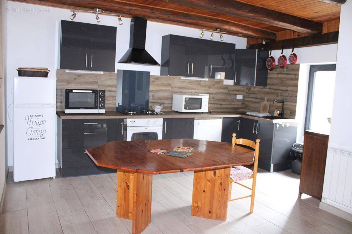 Maison à LA BASTIDE-PUYLAURENT
