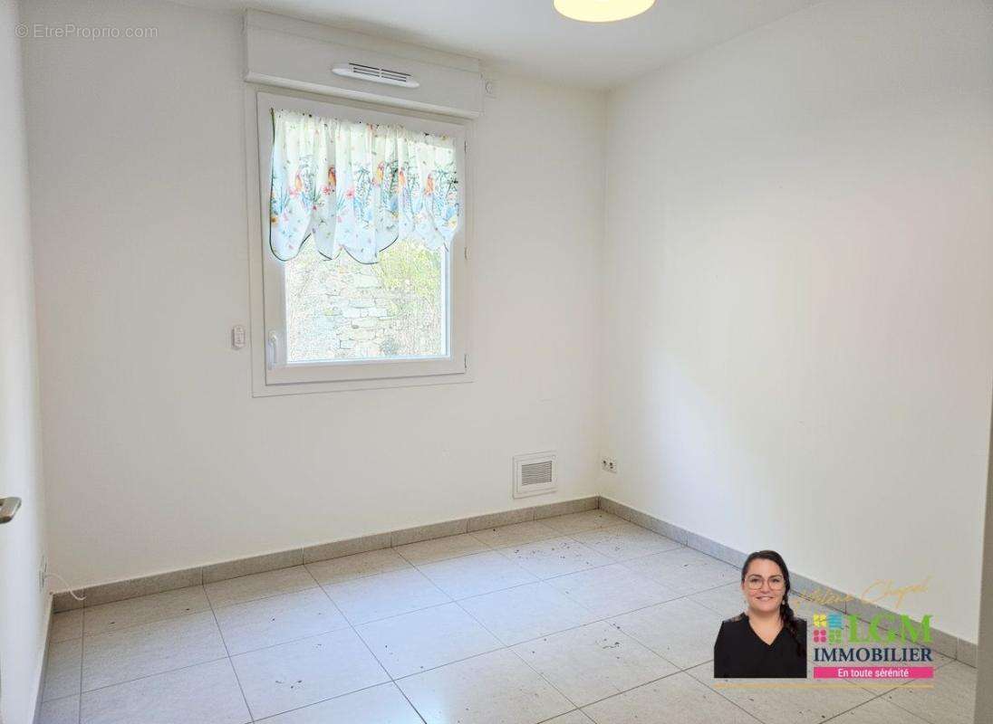 Alès - Appartement récent - Le confort rare en centre-ville - photo 8