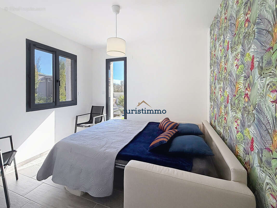 Maison à VAISON-LA-ROMAINE