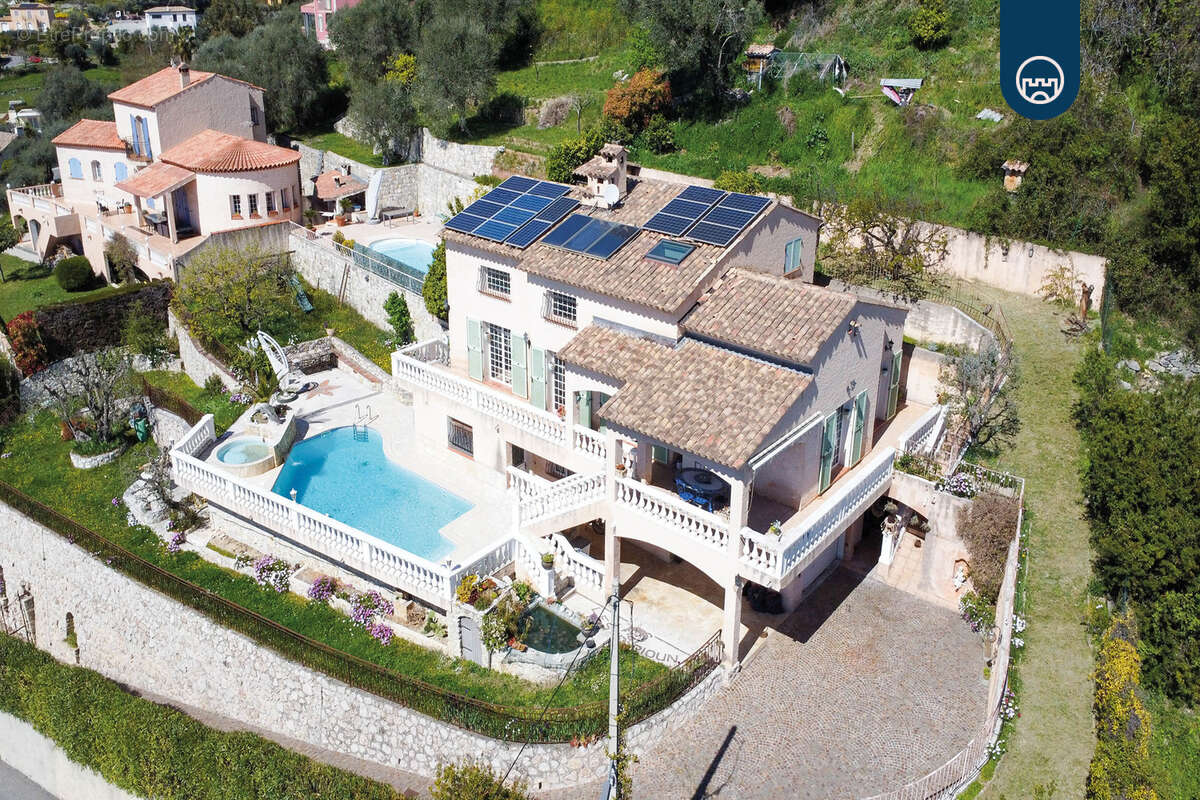 Maison à SAINT-ANDRE-DE-LA-ROCHE