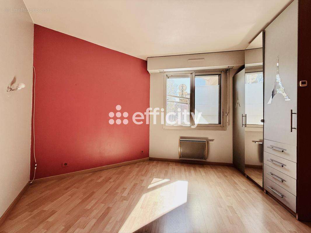 Appartement à MONTROUGE