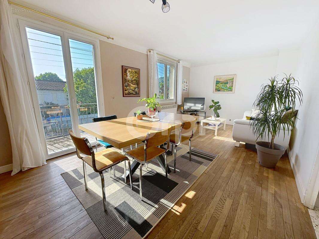 Maison À Vendre idéalement située à Terrasson ! - photo 4