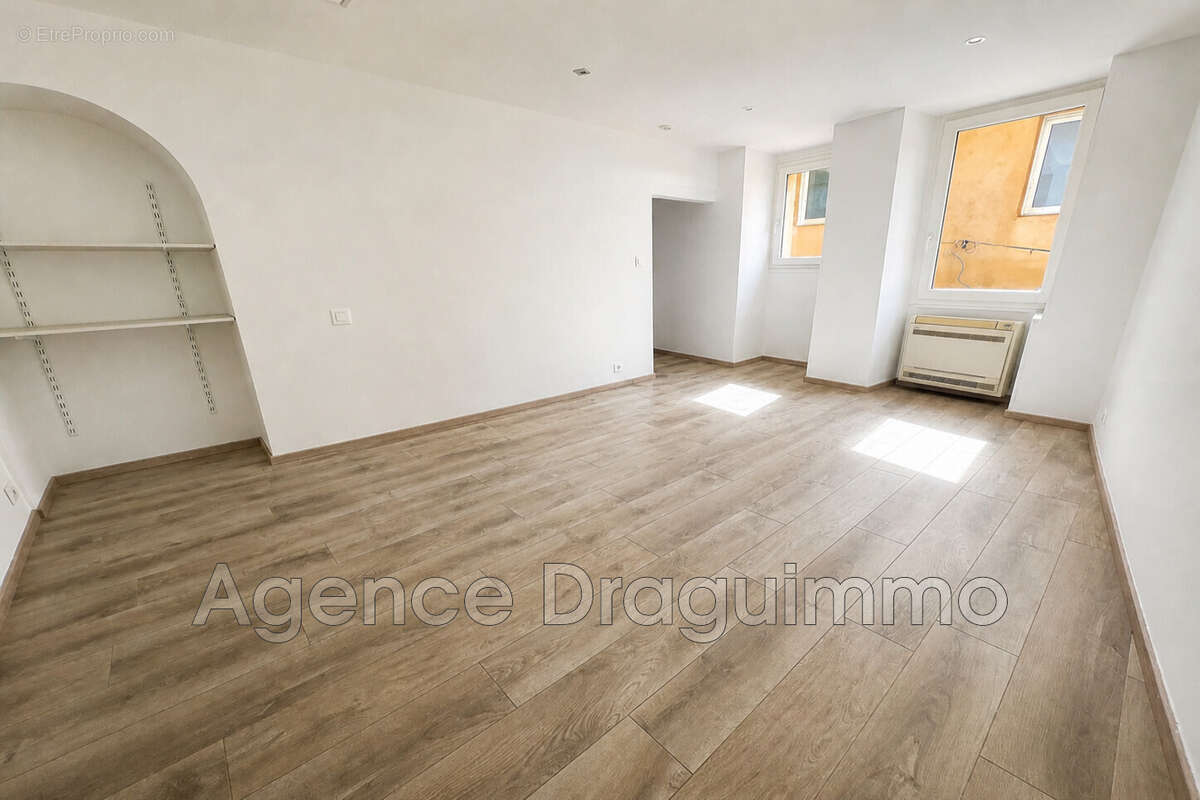 Appartement à FLAYOSC