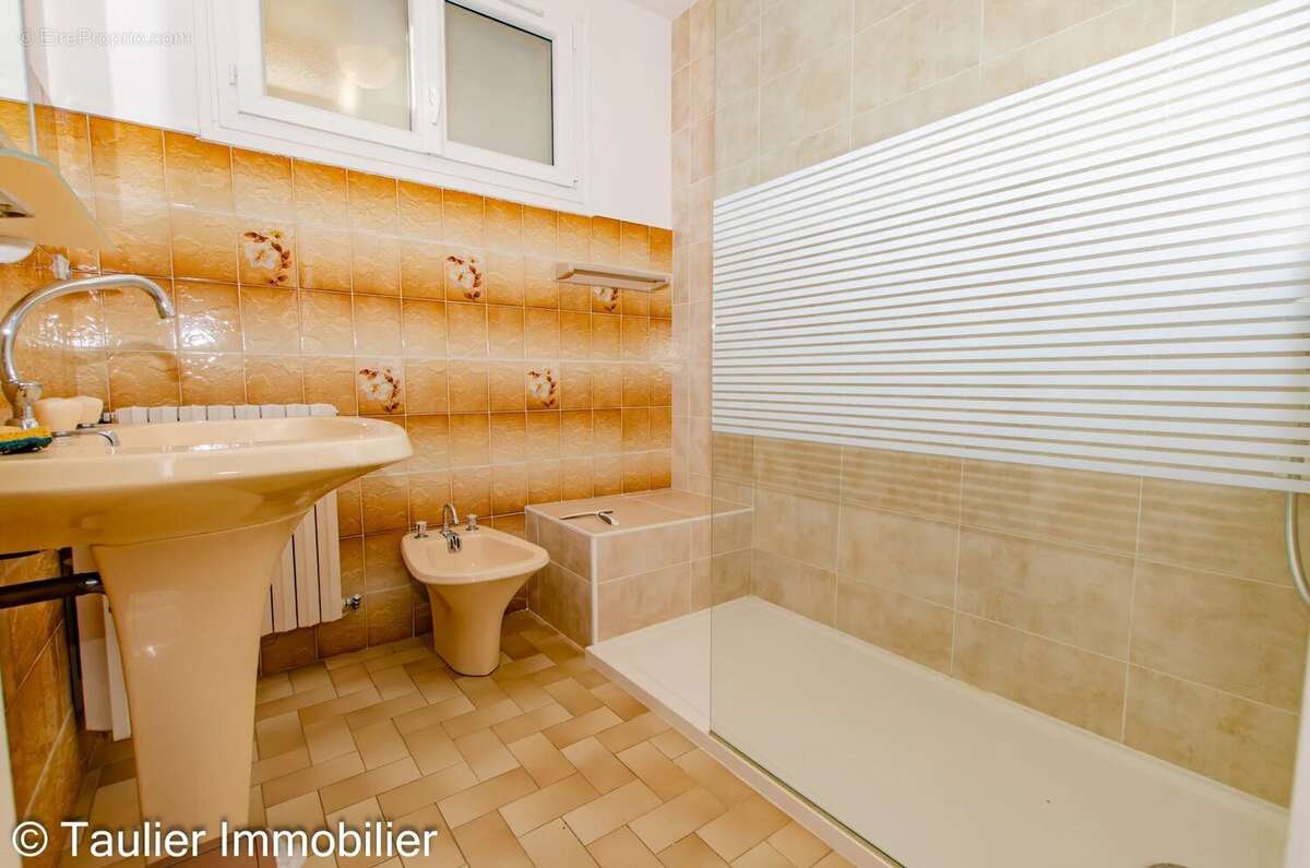 Maison à PONT-EN-ROYANS