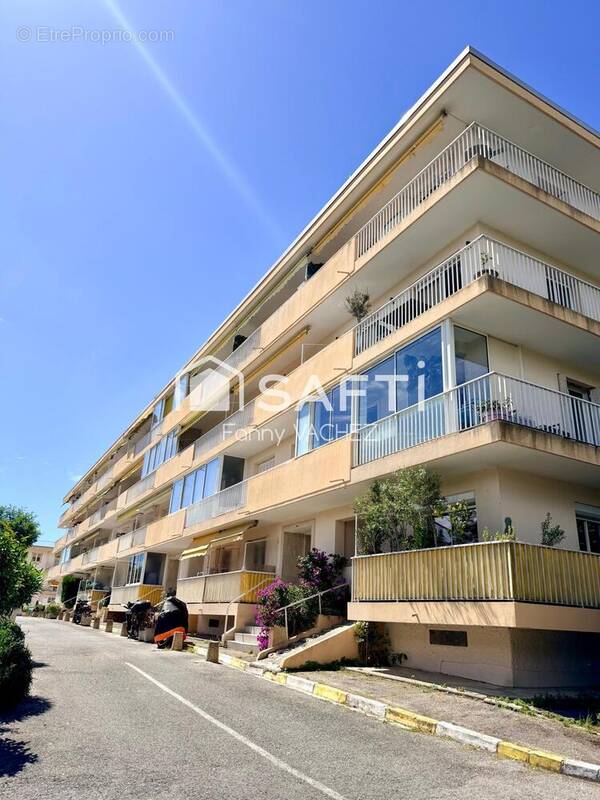 Photo 1 - Appartement à CANNES