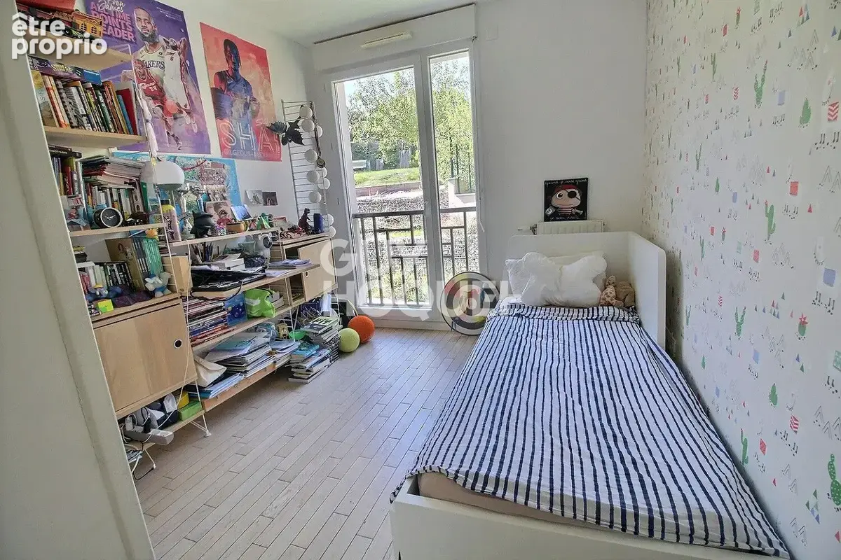 Chaville coeur de ville - elegant et lumineux appartement 4 pieces avec deux terrasses - photo 7
