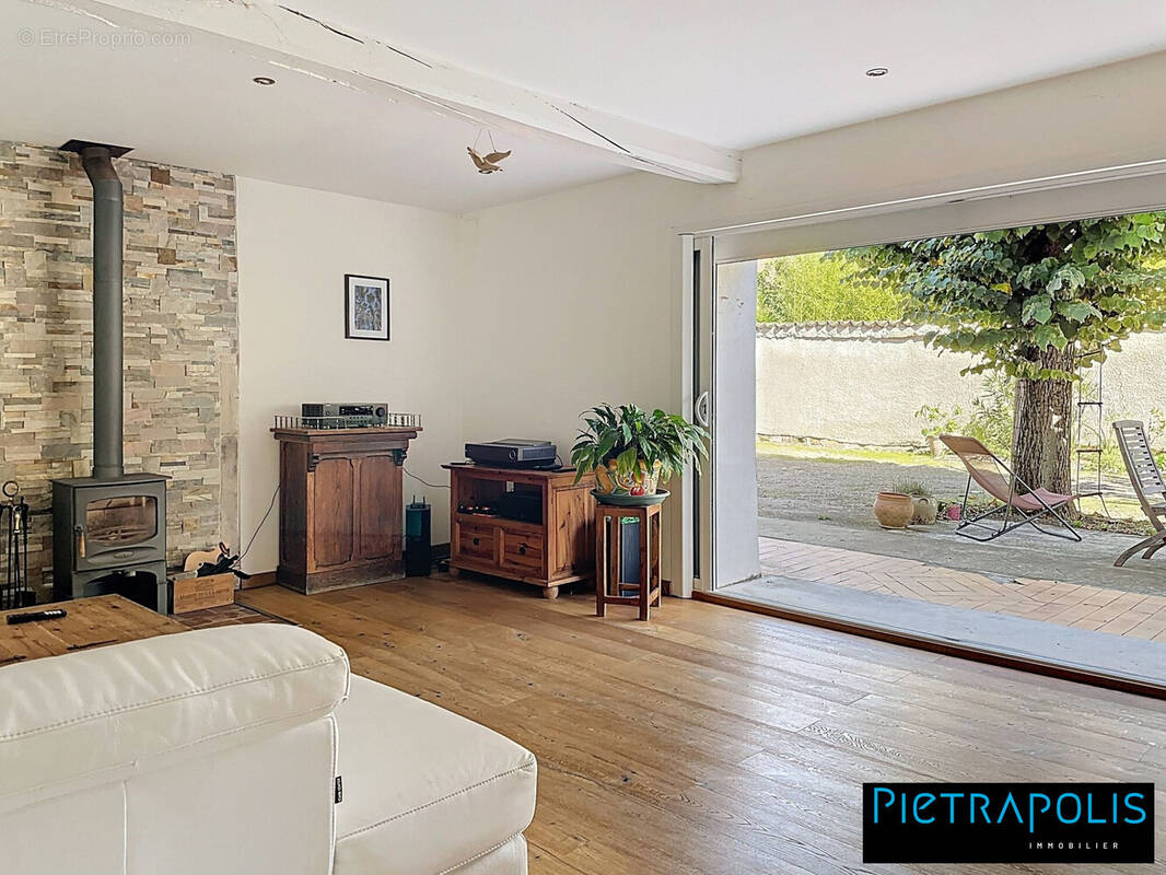 Maison à SAINT-DIDIER-SUR-CHALARONNE