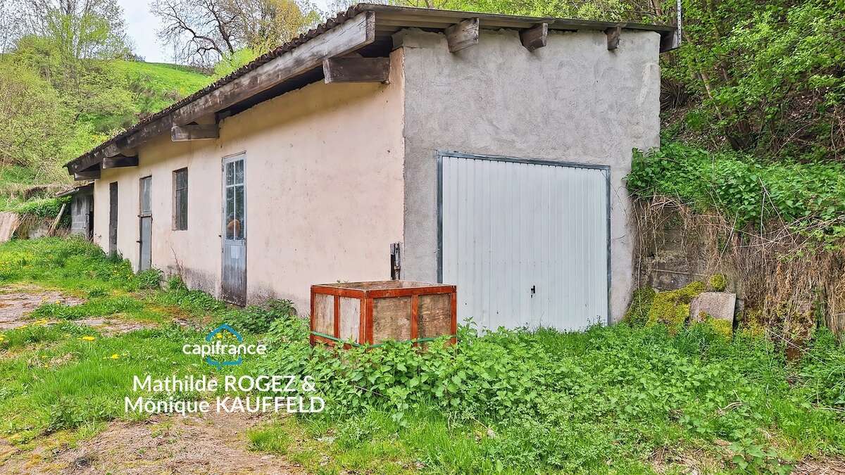 Immeuble à vendre SAINT MARTIN DES OLMES (63) 4 appartements avec 1,2 hectare de terrain - photo 22