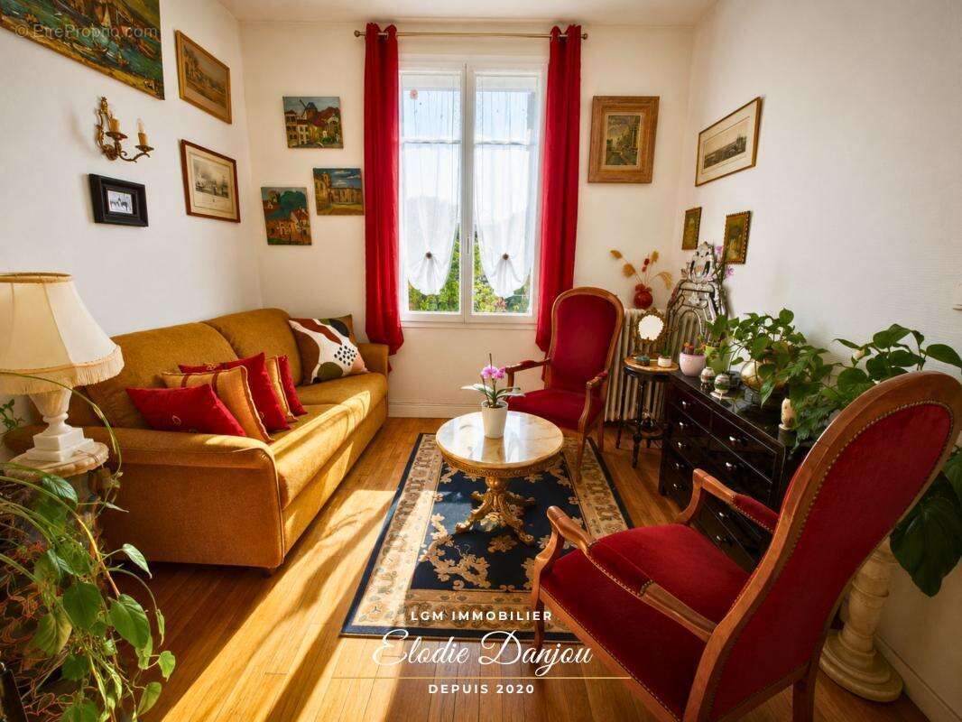 Maison en pierre – 2 chambres - Jardin et garage – Vendôme centre - photo 2